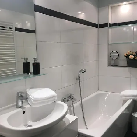 Boardinghouse * לברקוסן