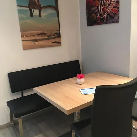 דירה Boardinghouse *